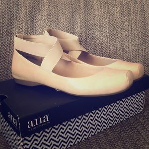 Ballet style flats